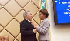 Qazaxıstan "şahzadəsi" Dariqa Nazarbayeva siyasətdən niyə uzaqlaşdırıldı?