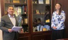 Qənirə Paşayeva xalq artisti Arif Quliyevlə görüşüb