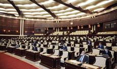 Bu gün deputatlar 19 məsələ üçün toplaşır