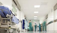 Goranboyda bir qrup şəxs xəstəxanaya hücum edi