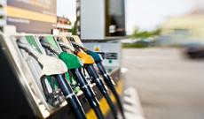 Ən ucuz benzin satılan ölkə qiyməti artırır