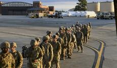 Pentaqon Vaşinqtonun ətrafına yüzlərlə hərbçi göndərib