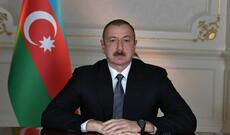 Prezidentə yazırlar: "İnanırıq ki, biz bütün mübarizələrdə qalib gələcəyik"
.