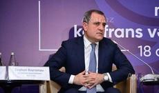 Nazir şöbə müdirini və 5 direktoru cəzalandırdı