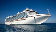 Yaponiyada kruiz gəmisində yanğın baş verib