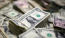 Çin dolların qadağan edilməsinə hazırlaşır