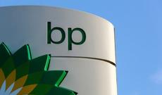 BP qlobal neft-kimya biznesini satır