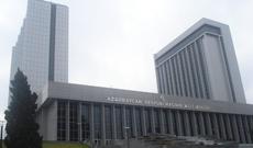 Deputatlar tətilə çıxdı