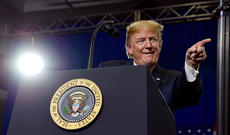 Tramp: "Korona bir anda yoxa çıxacaq"