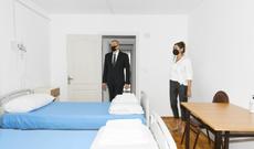 Prezident və birinci xanım Bakıda hospitalın açılışında