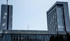 Deputatlar tətilə çıxdılar