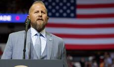 Tramp seçkiqabağı qərargahının rəhbərini işdən çıxarıb