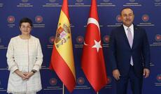 Çavuşoğlu: “Aya Sofya ilə bağlı qərara hamı hörmət etməlidir”