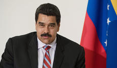 Maduroya təzyiqlər artırılır