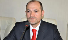 Razi Nurullayev: “TƏBİB deyir ki, hələ daha pis olacaq, acından ölməyənlər də payızda öləcək” -Video