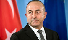 Zelenski Çavuşoğlunu təltif etdi