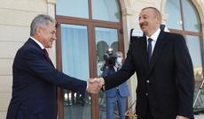 İlham Əliyev Şoyqu ilə görüşdü