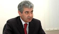 Əli Əhmədov iclas keçirdi