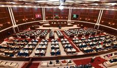 Milli Məclisin deputatları tətildən qayıtdı