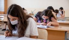 Ali məktəblərə yerləşdirmə sentyabrın 20-dən sonra aparılacaq