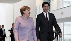 Trüdo və Merkel arasında telefon danışığı olub