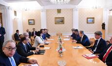 Rusiya  nizamlama prosesində işğal olunmuş 5 rayonun geri qaytarılmasının tərəfdarıdır