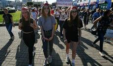 Minskdə müxalifət tərəfdarlarının icazəsiz “Qadın yürüşü” aksiyası keçirilib