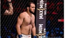 Nəriman Abbasov  yüngül çəkidə çempionluq titulunu qoruyub