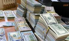 Azərbaycanlı Rusiyada gömrük orqanlarını aldadaraq 40 milyon dolları xaricə aparıb