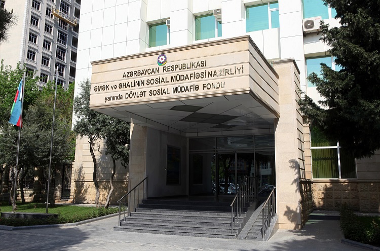 DSMF-nin 7 vəzifəli şəxsi hakim qarşısına çıxarılıb