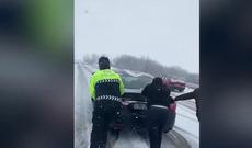 Bakı-Şamaxı yolunda nəqliyyatın hərəkətində çətinlik yaranıb-Video