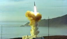 Nİ: ABŞ yarım əsrlik raketlərin ümidinə qalıb