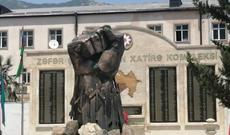 Hadrutda “Dəmir yumruq” abidəsi ucaldıldı