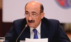 Əbülfəs Qarayev xaricə getmək istədi, aeroportdan qaytarıldı