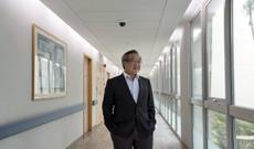 Koronavirusun pullu tərəfi: həkim vaksin sayəsində milyarder oldu