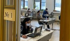 Aralarında əcnəbi də olmaqla 7 nəfər TOEFL iBT imtahanı verib