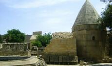 Sufi şeyxi Seyid Yəhya Bakuvinin türbəsini ziyarətə görə ödəniş tələb edilir