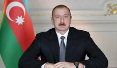 Prezident Ordu rəhbərliyi ilə operativ müşavirə keçirdi