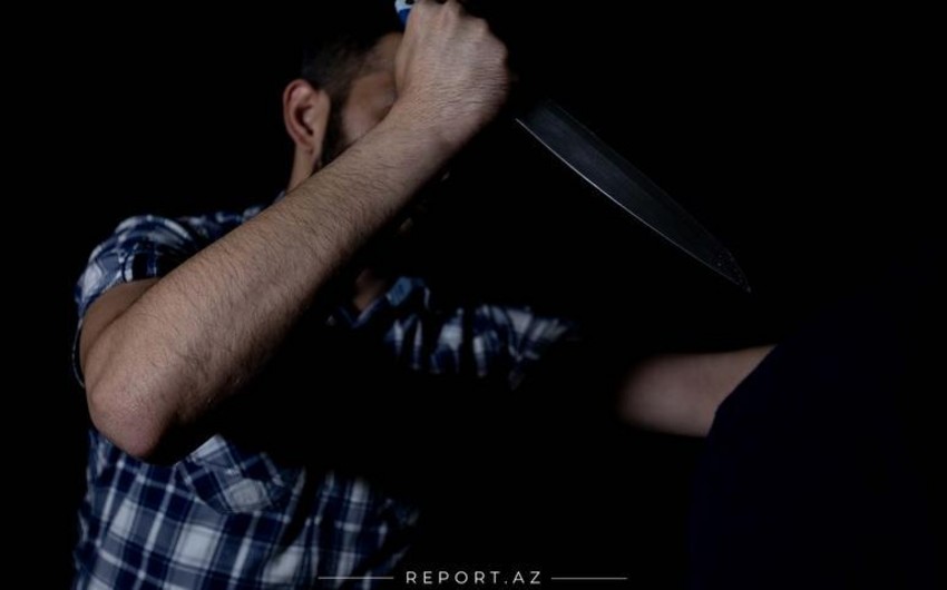 Gəncədə kişi arvadının gözlərini çıxarıb, özü intihar edib