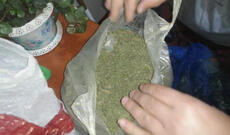 Bakı şəhər sakini F.Şəfiyevdən marixuana aşkar olunaraq götürülüb