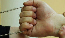 Masallıda qadına qarşı quldurluq edilib