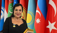 Beynəlxalq Türk Mədəniyyəti Təşkilatı Türkan Şoraya “Şərəf ordeni” təqdim edilib