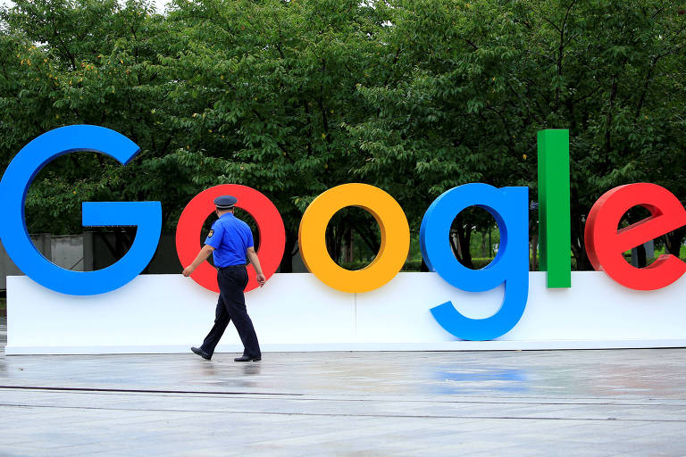 "Google" antiinhisar məhkəməsini uduzdu