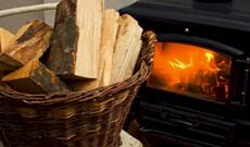 Sərxoş oğuldan anasına qarşı tükürpədən hərəkət