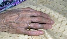 Qubada oğul 85 yaşlı anasını öldürdü