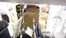 Təyyarədə inanılmaz hadisə baş verib