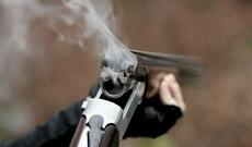 Bakıda qardaş qardaşı GÜLLƏLƏDİ