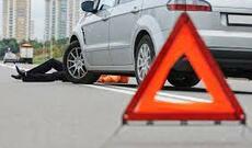 Bakıda avtomobil iki qadını vurdu, biri öldü