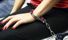 Oğurluqda şübhəli bilinən Sumqayıt şəhər sakini olan qadın müəyyən olunaraq saxlanılıb