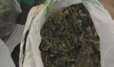 Qaxda narkotiklərin satışı ilə məşğul olan qonşular saxlanıldı